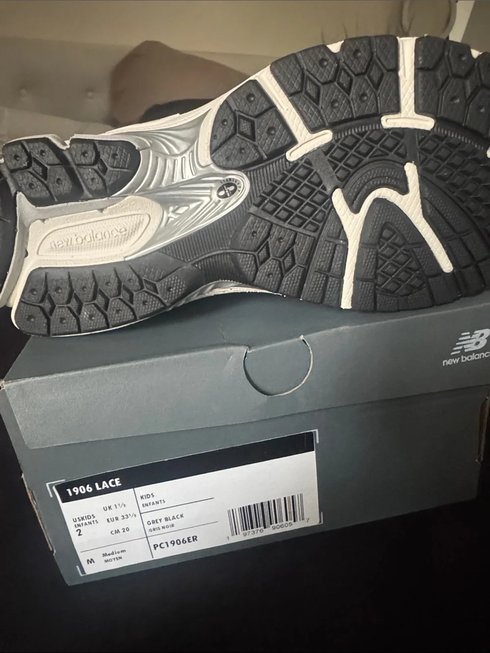 New Balance kids Athletic Running Shoes - White/Silver/Black